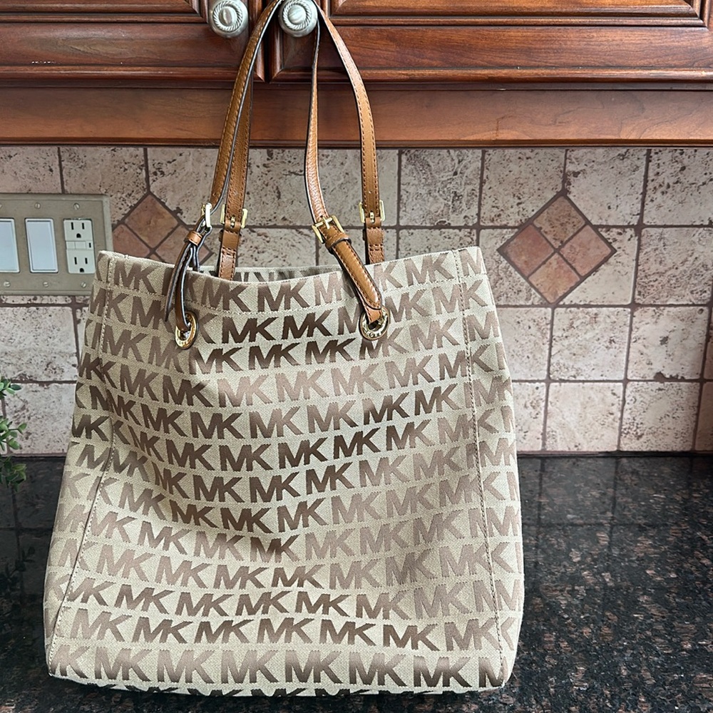 MICHAEL KOHRS CLASSIC TOTE BAG